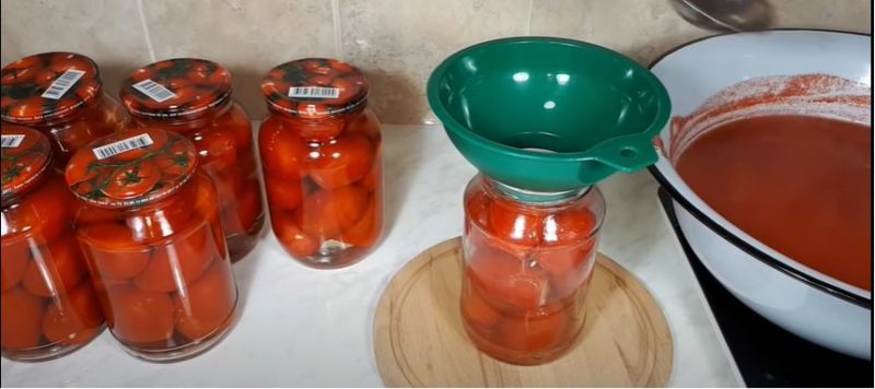 լոլիկի պահածո