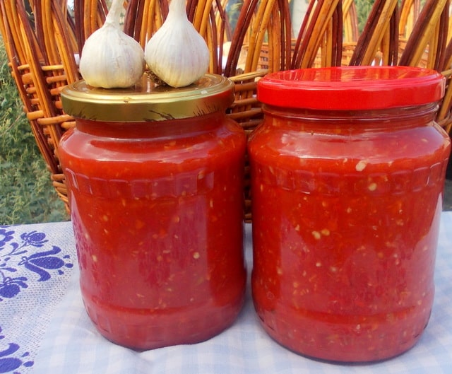 Աջիկա առանց եփելու
