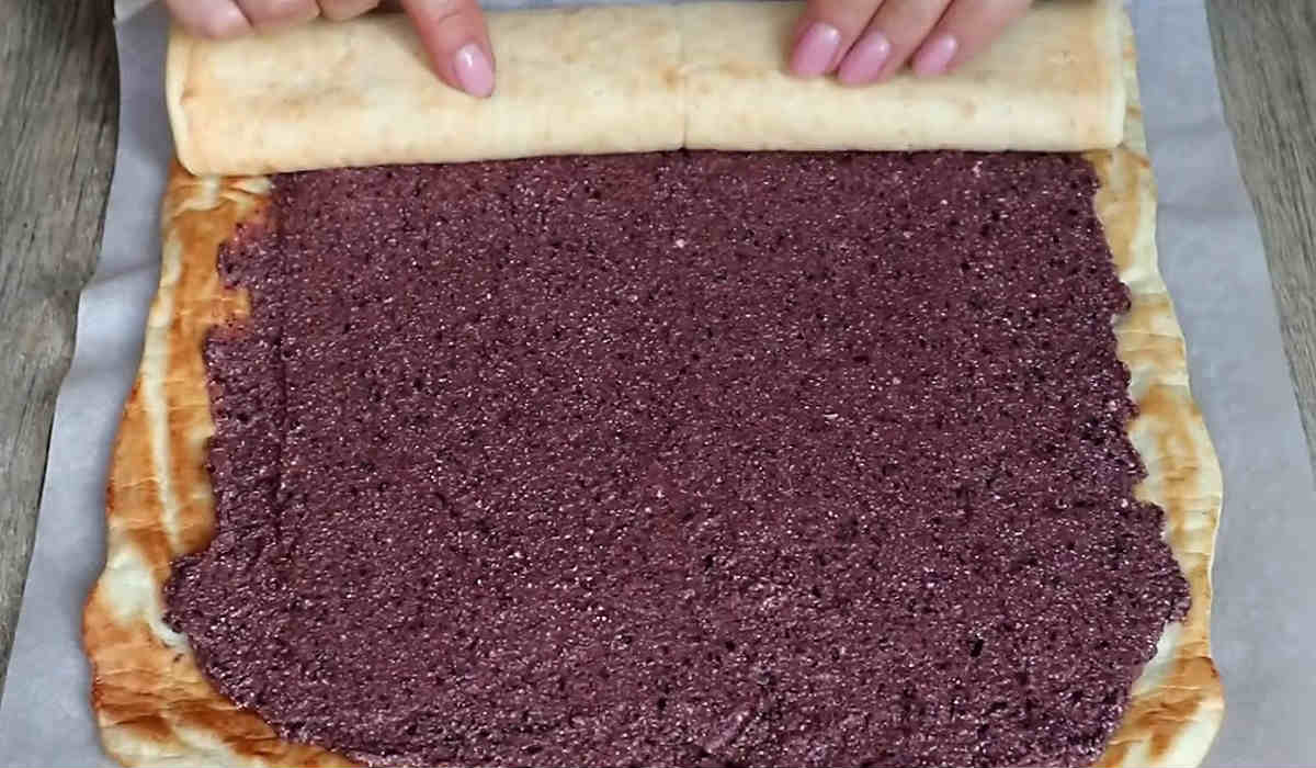 Հատապտուղներով ռուլետ