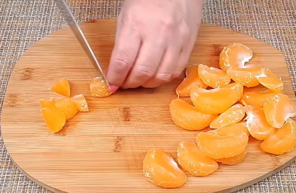 Թեթև աղցան մանդարինով