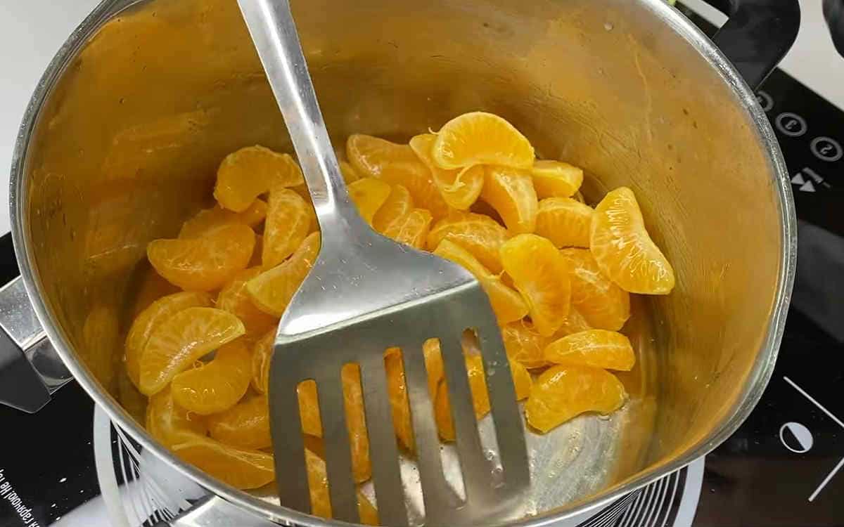 Կաթնաշոռով և մանդարինով տորթ