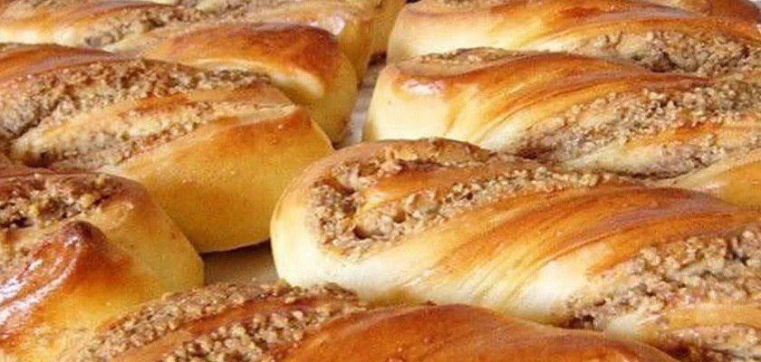 Ընկույզով բուլկիներ