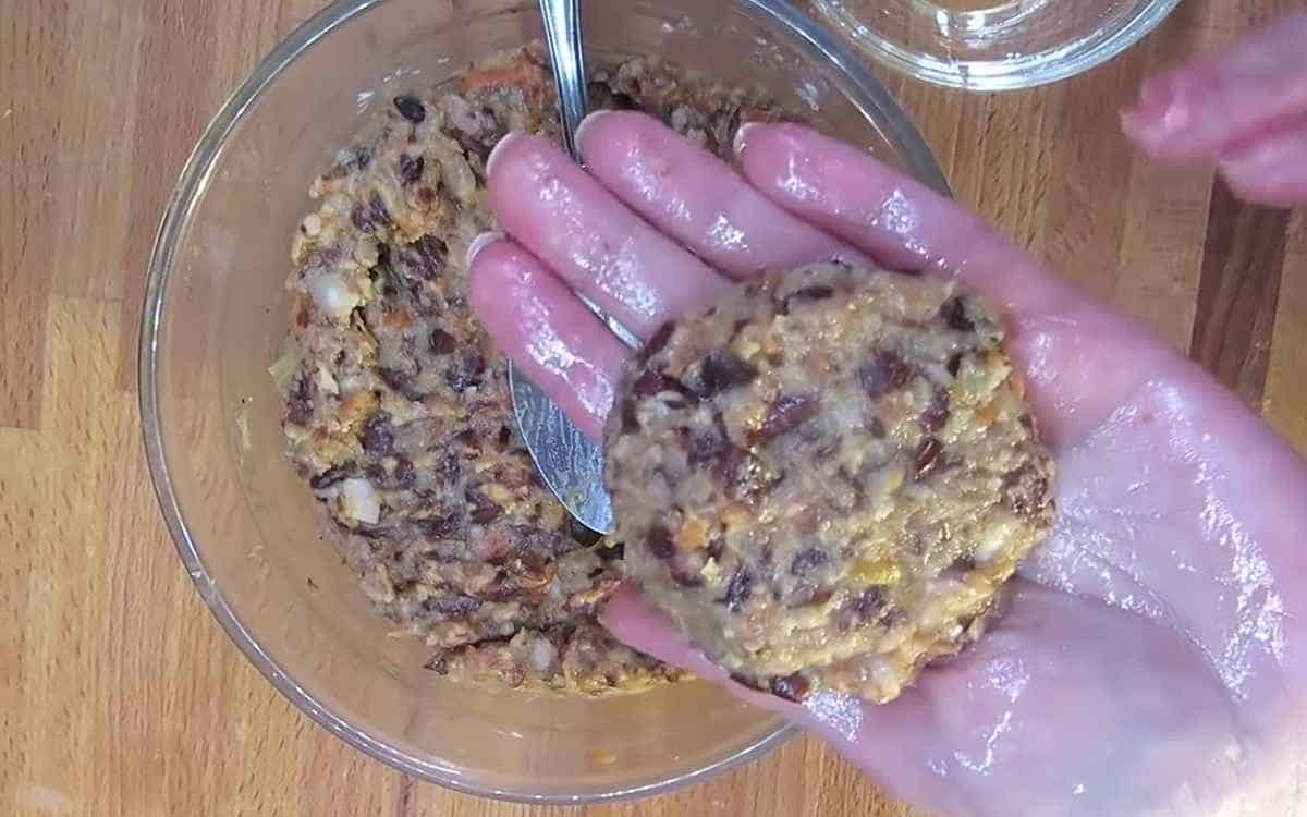 Լոբով կոտլետներ ջեռոցում