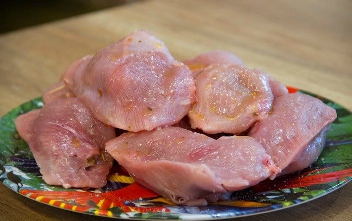 Խոզի միս սերուցքային սոուսով