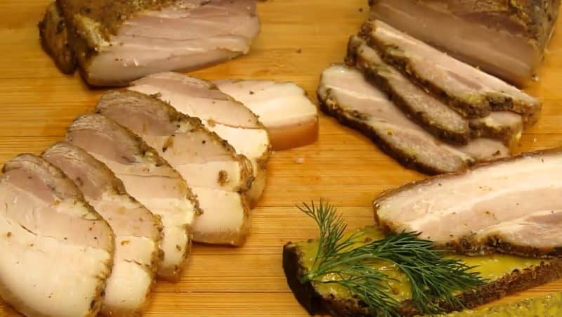 Խոզի կրծքի միս ջեռոցում