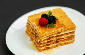Ընկույզով մեղրային տորթ
