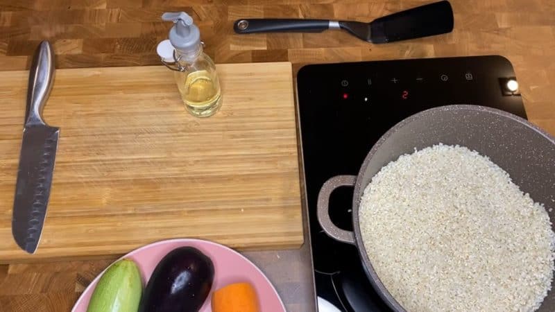 Բրինձը բանջարեղենով