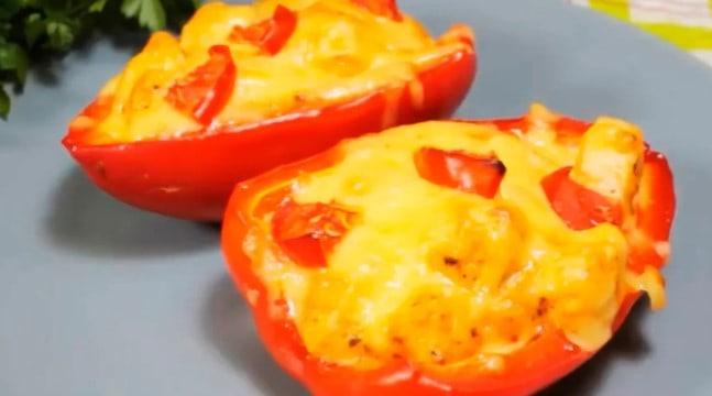 Կրծքամիսը պղպեղի մեջ
