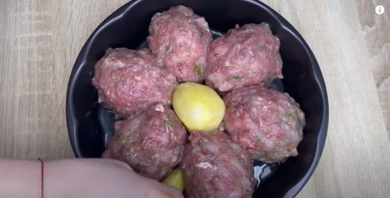 Աղացած մսով և կարտոֆիլով ուտեստ