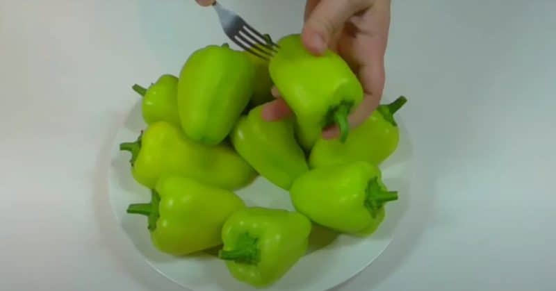 Բուլղարական պղպեղ սխտորով