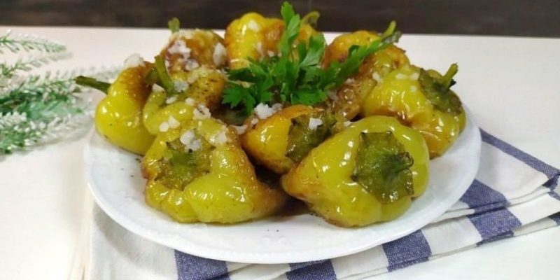 Բուլղարական պղպեղ սխտորով