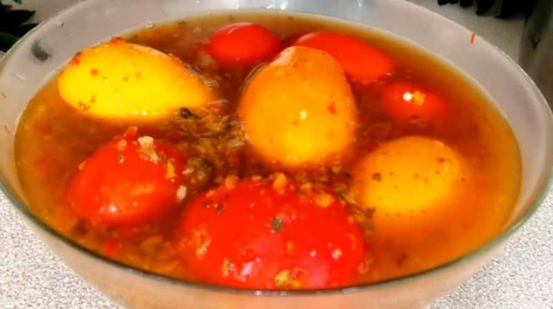 Թթու լոլիկ