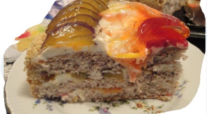 Մրգային շքեղ տորթ