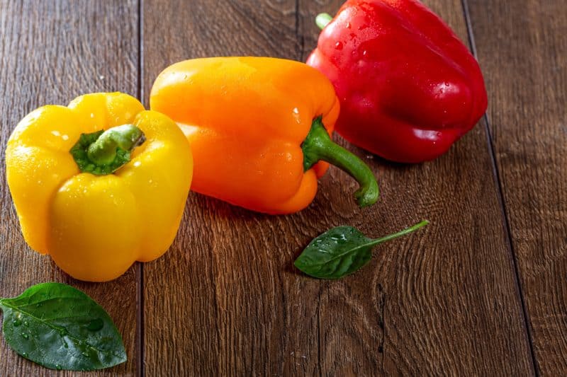 Կծու կաղամբով աղցան