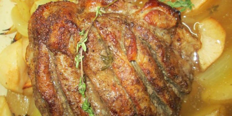 Հյութալի խոզի միս