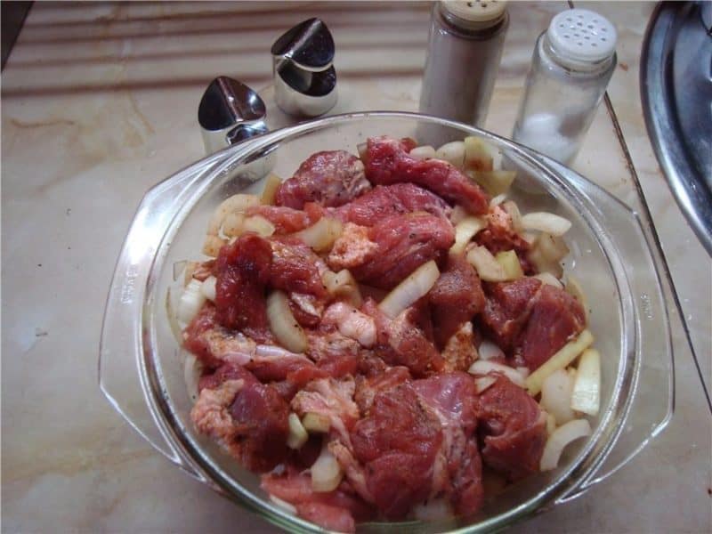 Միս ջեռոցում