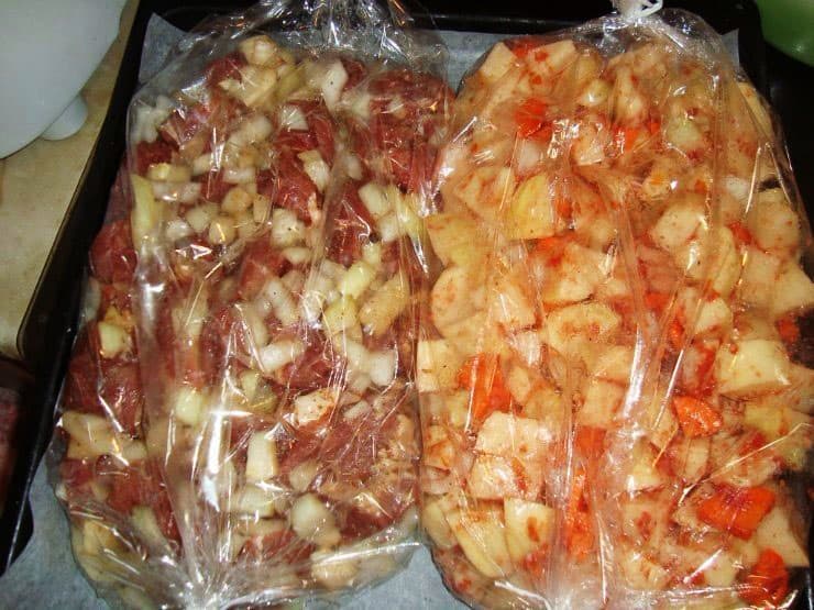 Միսը ջեռոցում