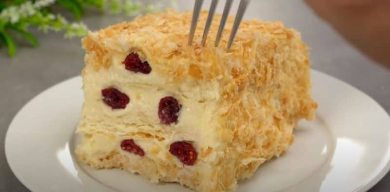Ծույլ Նապոլեոն մրգերով