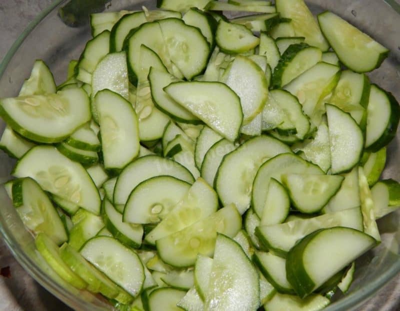 Վարունգով աղցան
