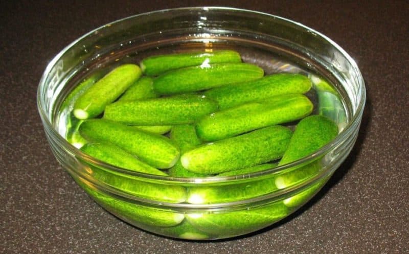 թթու վարունգ