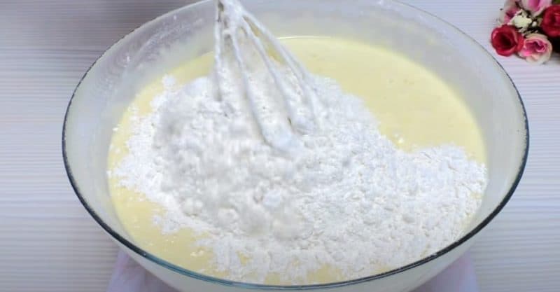 Կաթով կարկանդակ