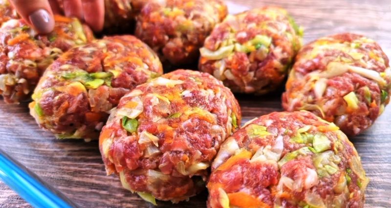 Մսով կոտլետներ ջեռոցում
