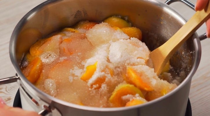 Բնական ծիրանի կոնֆիտյուր