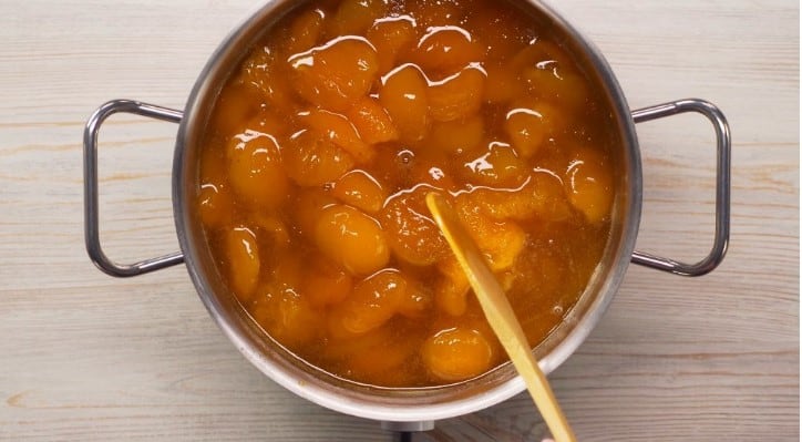 Բնական ծիրանի կոնֆիտյուր