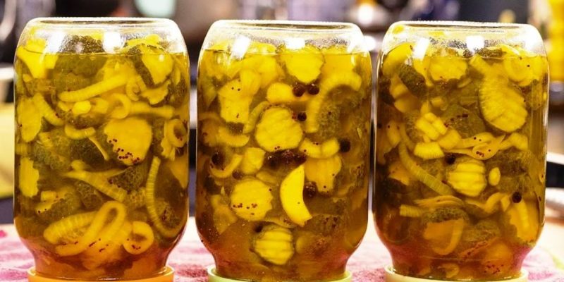 Թթու վարունգ քրքումով
