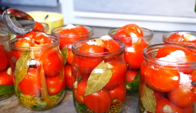 Լոլիկ մեղրով