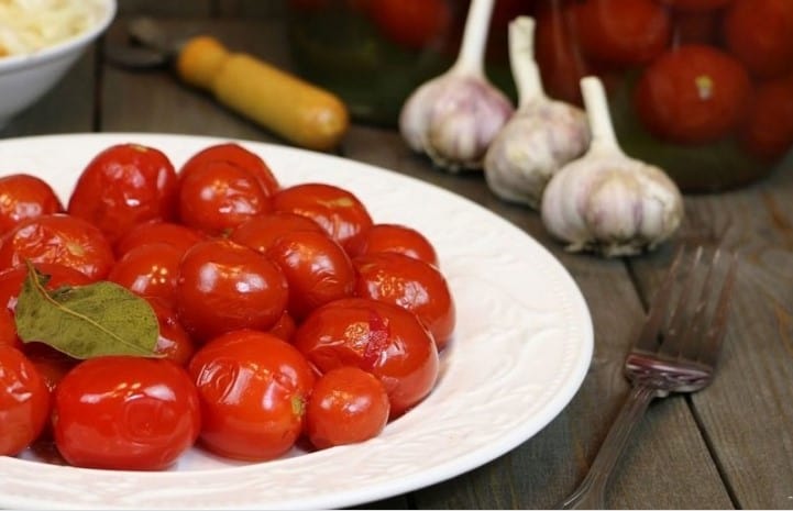 Մարինացված լոլիկ