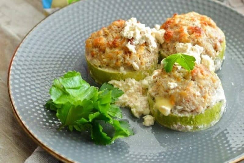 Լցոնած դդմիկ ջեռոցում