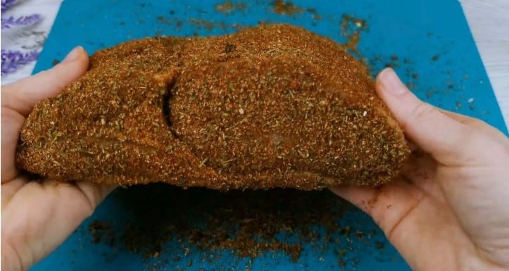 Խոզի մսով բաստուրմա
