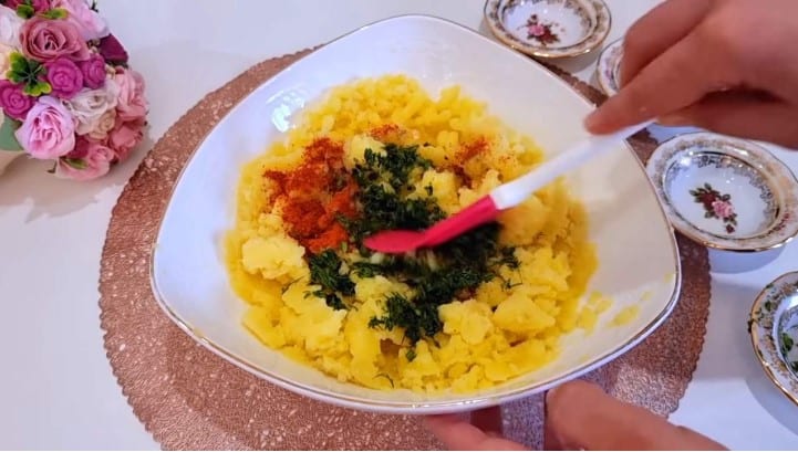 Կարտոֆիլով կրուասաններ