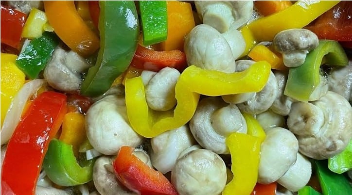 Սնկով աղցան