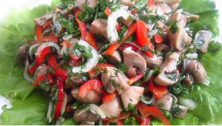 Սնկով աղցան
