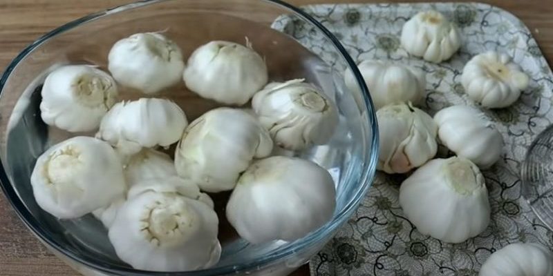Սխտորի թթու