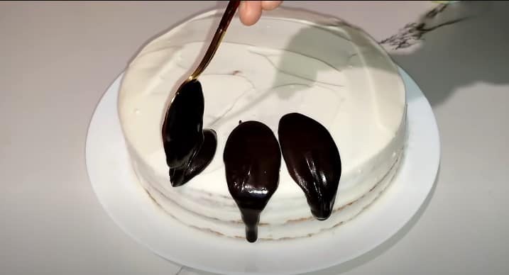 Շքեղ տորթ