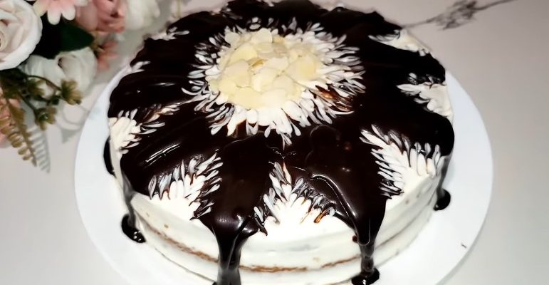 Շքեղ տորթ