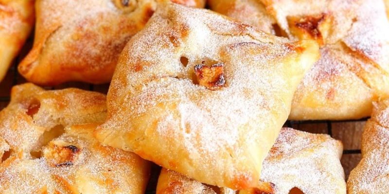 Խնձորով թխուկ