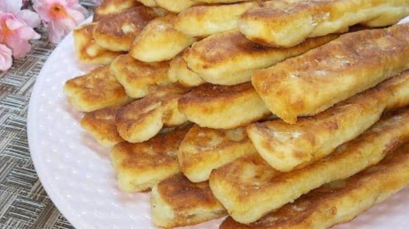 Կաթնաշոռով ձողիկներ
