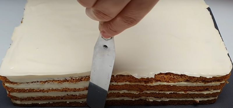 Ծույլ մեղրով տորթ
