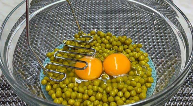Կանաչ ոլոռով բլիթներ