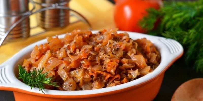 Շոգեխաշած կաղամբ